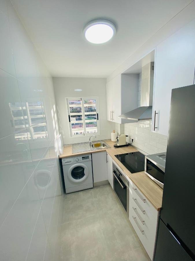 Amplio Apartamento Con Vistas Al Mar, Parking Y Wifi Alicante Eksteriør bilde